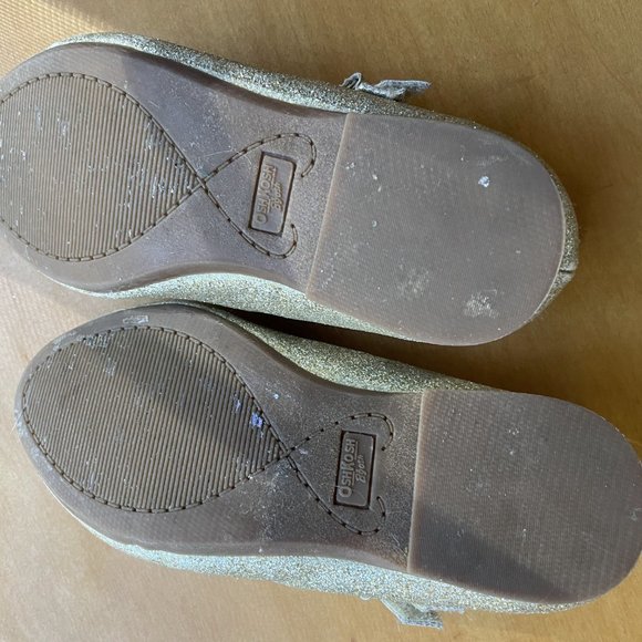 OshKosh Gold Glitter Shoes Toddler Girl Size 10 - Picture 5 of 5